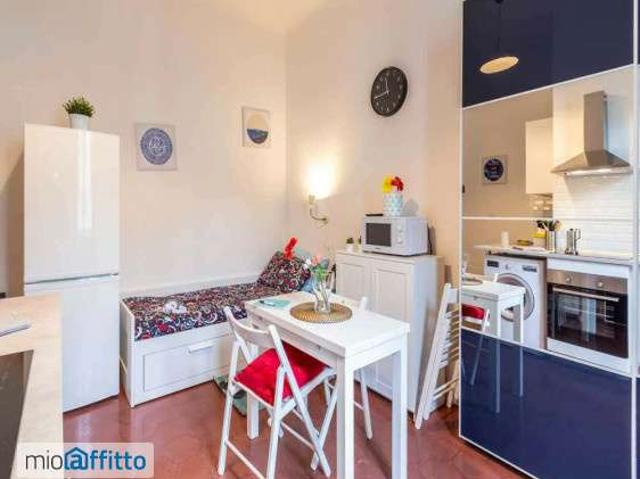 Appartamento in affitto a Municipio 9, Milano