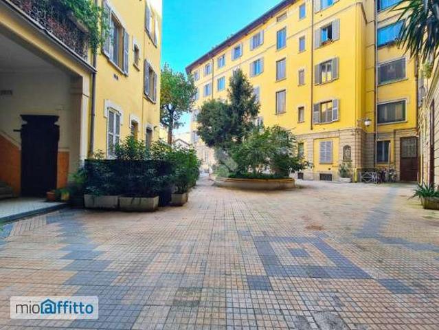Appartamento in affitto a Municipio 9, Milano