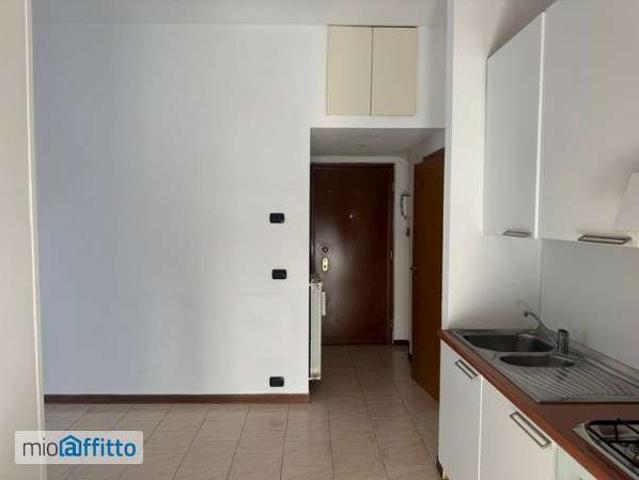 Appartamento in affitto a Municipio 1, Milano
