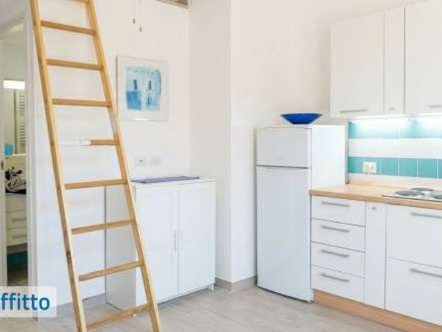 Appartamento in affitto a Municipio 9, Milano