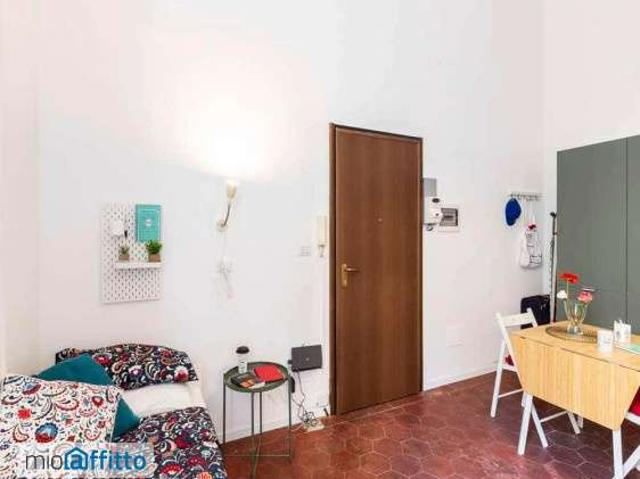 Appartamento in affitto a Municipio 9, Milano