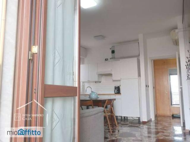 Appartamento in affitto a Municipio 2, Milano