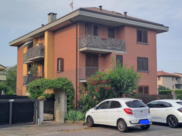 Appartamento in affitto a Desio, Lombardia