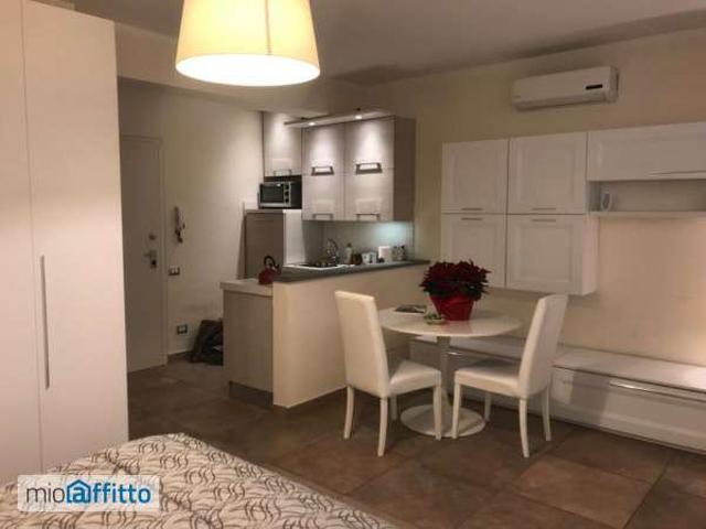 Appartamento in affitto a Quartiere 4, Firenze