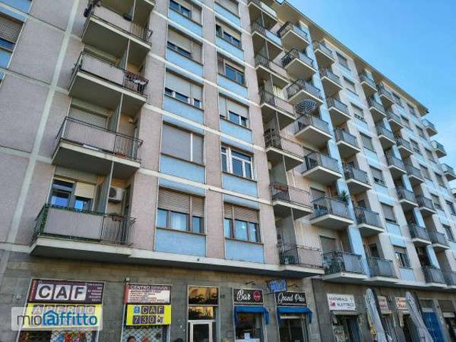 Appartamento in affitto a Circoscrizione 8, Piemonte
