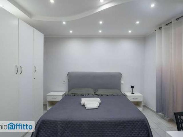 Appartamento in affitto a Municipalità 2, Campania