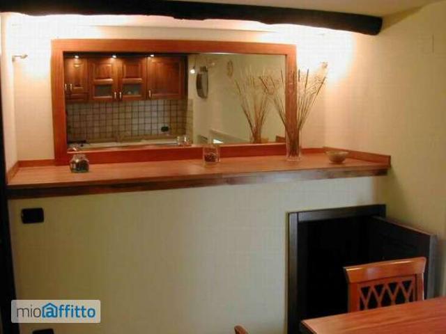 Appartamento in affitto a Municipalità 2, Campania