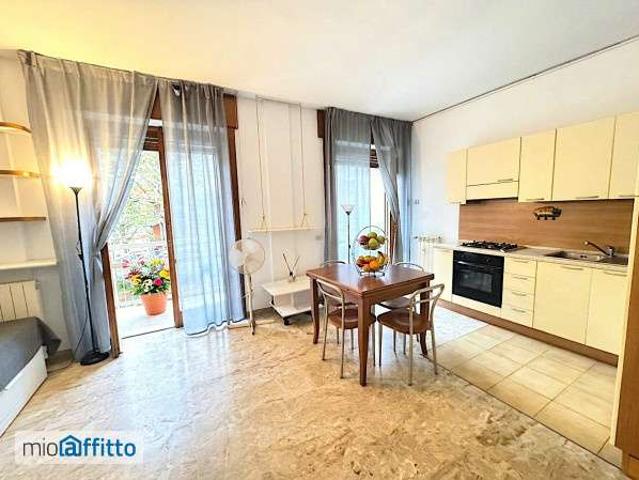 Appartamento in affitto a Tortona, Milano