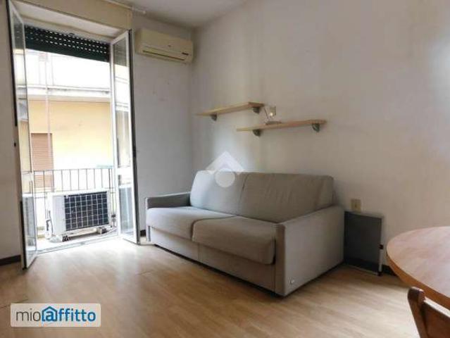 Appartamento in affitto a Municipio 6, Milano