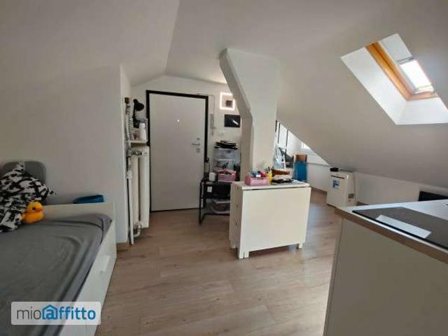 Appartamento in affitto a Circoscrizione 4, Piemonte