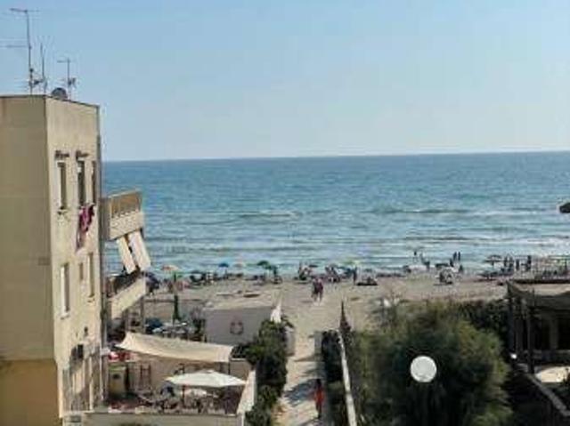 Appartamento in affitto a Laurentum, Roma Capitale