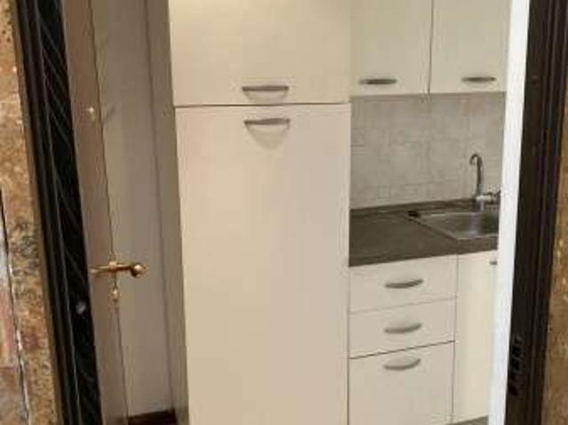 Appartamento in affitto a Municipio 9, Milano