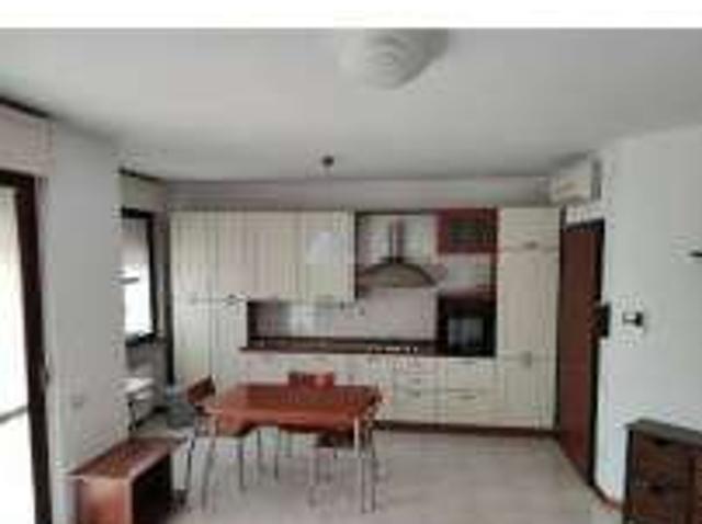 Appartamento in affitto a Rozzano, Lombardia