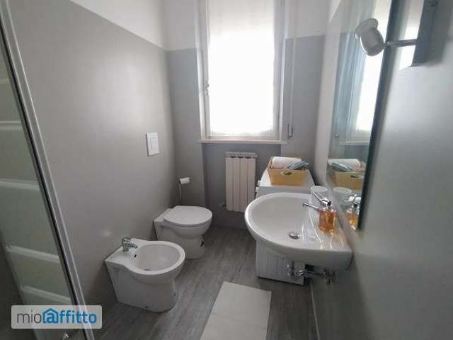 Appartamento in affitto a Ciarnin, Marche