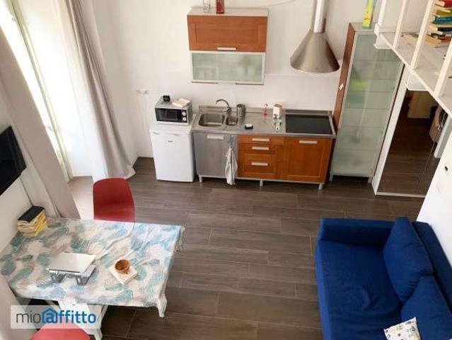 Appartamento in affitto a Circoscrizione 8, Piemonte