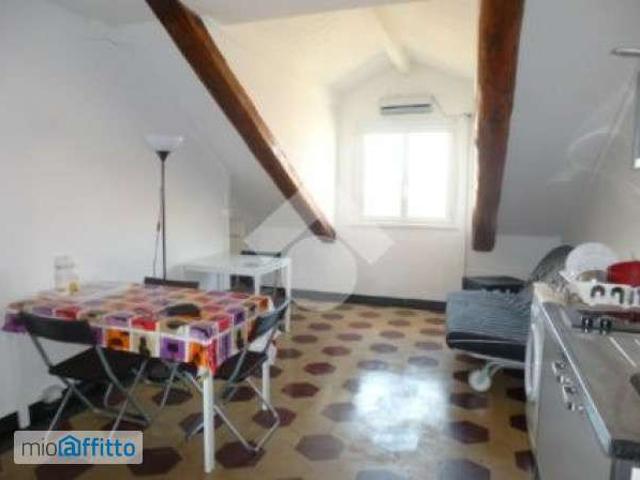 Appartamento in affitto a Circoscrizione 8, Piemonte