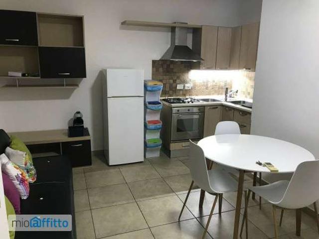 Appartamento in affitto a Santa Giusta, Sardigna/Sardegna