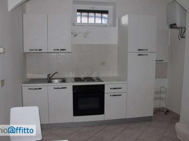 Appartamento in affitto a Circoscrizione 4, Piemonte