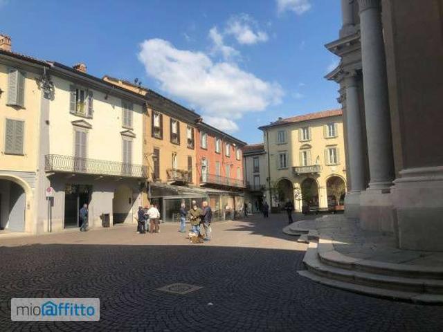 Appartamento in affitto a Treviglio, Lombardia