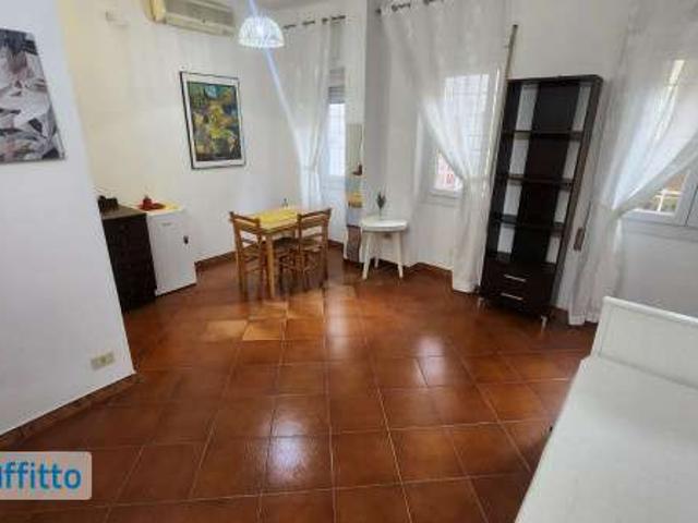 Appartamento in affitto a Municipio Roma VII, Roma Capitale