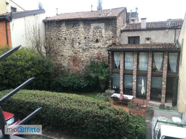 Appartamento in affitto a Centro storico, Brenzone