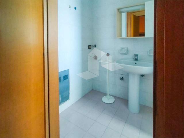 Appartamento in affitto a Re, Reggio Emilia