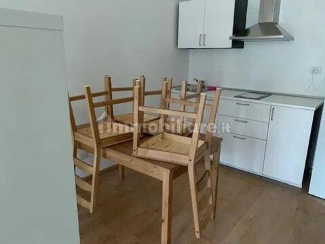 Appartamento in affitto a Bonascola, Carrara