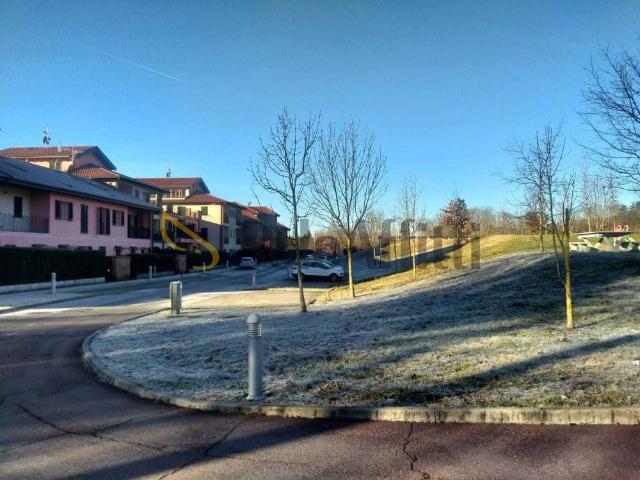 Appartamento in affitto a Biumo Superiore, Varese
