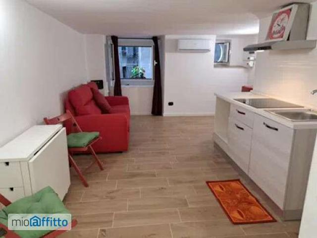 Appartamento in affitto a Centro Est, Serra Riccò
