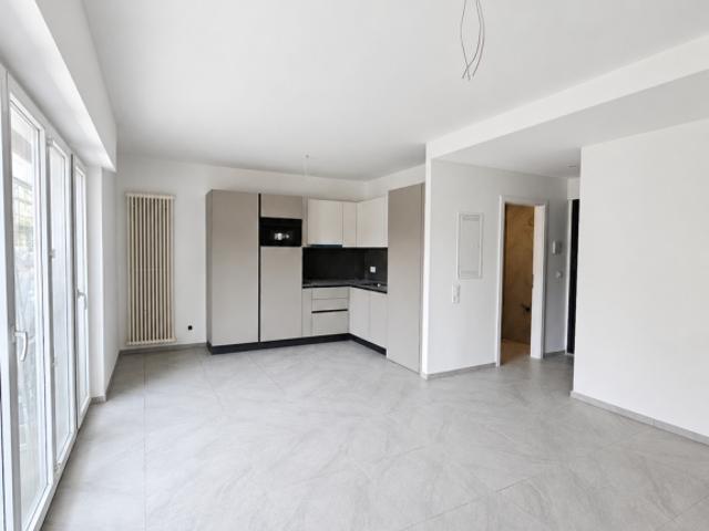 Wohnung mieten in Lamone, Tessin