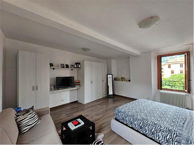Appartamento in affitto a San Bartolomeo, Como