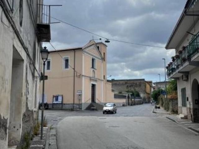Monolocale in vendita a Borgo San Lorenzo, Aversa