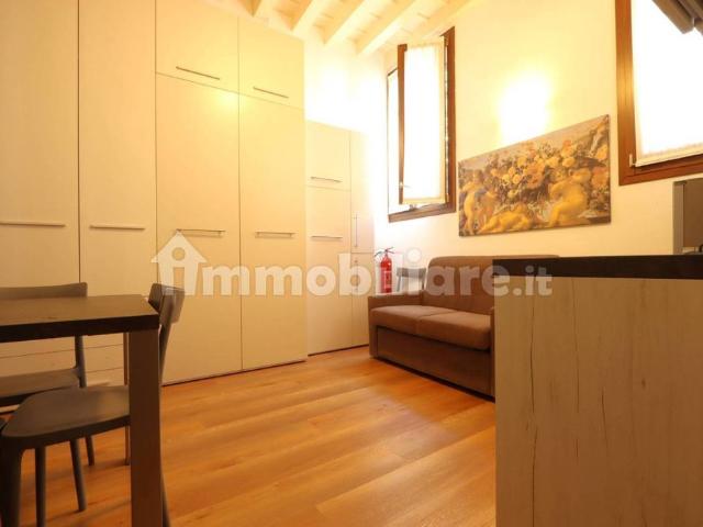 Appartamento in affitto a Centro storico, Vicenza