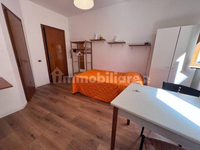 Appartamento in affitto a Sant'Erminio, Cenerente
