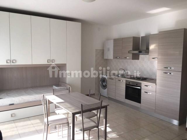 Appartamento in affitto a Abbiategrasso, Milano