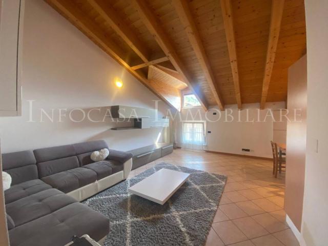 Appartamento in affitto a Comunità della Vallagarina, Borgo Sacco