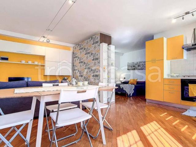 Monolocale in affitto a Bologna, Reggio Emilia