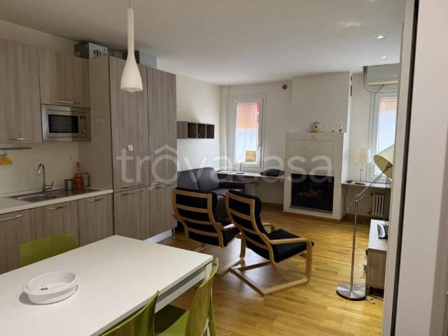 Monolocale in affitto a Bologna, Reggio Emilia