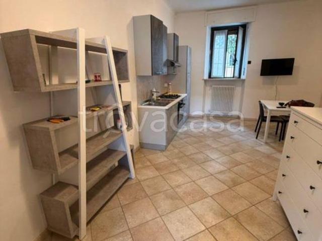 Monolocale in affitto a Castegnate, Castellanza