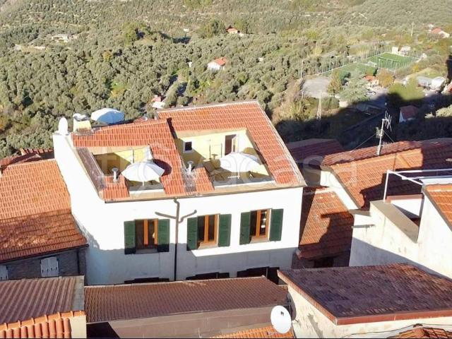 Monolocale in affitto a Chiusanico, Liguria