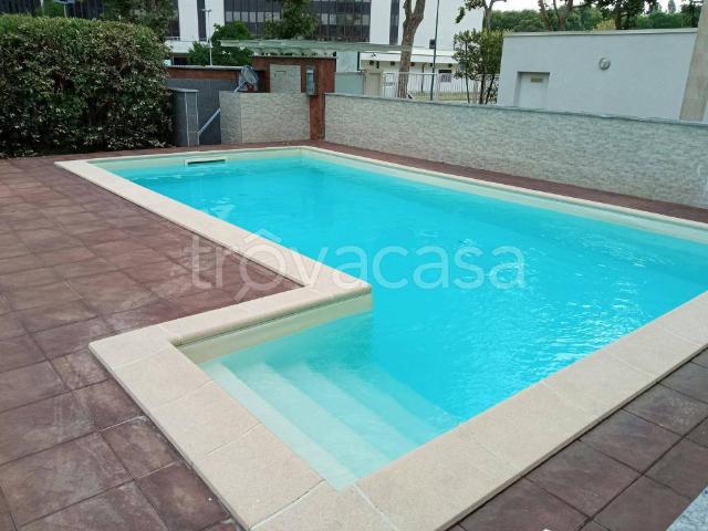 Monolocale in affitto a Cologno Monzese, Italia