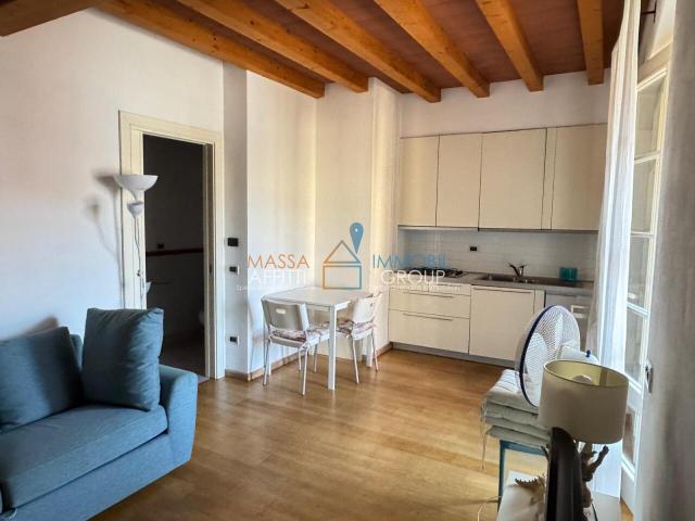 Appartamento in affitto a Ronchi, Massa