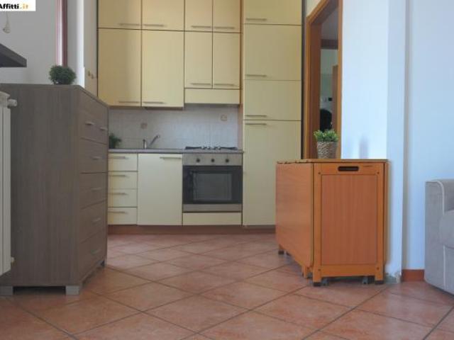 Monolocale in affitto a Meda, Lombardia