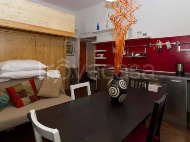 Monolocale in affitto a Bullona, Milano