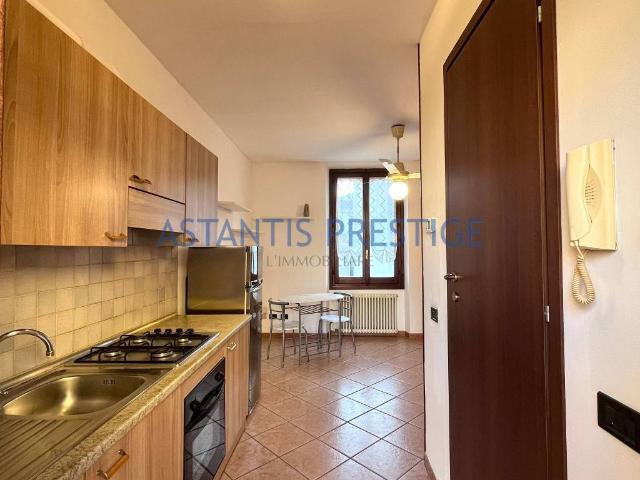 Monolocale in affitto a Municipio 9, Milano