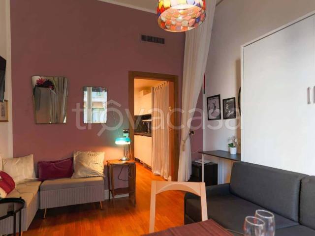 Monolocale in affitto a Centro storico, Milano