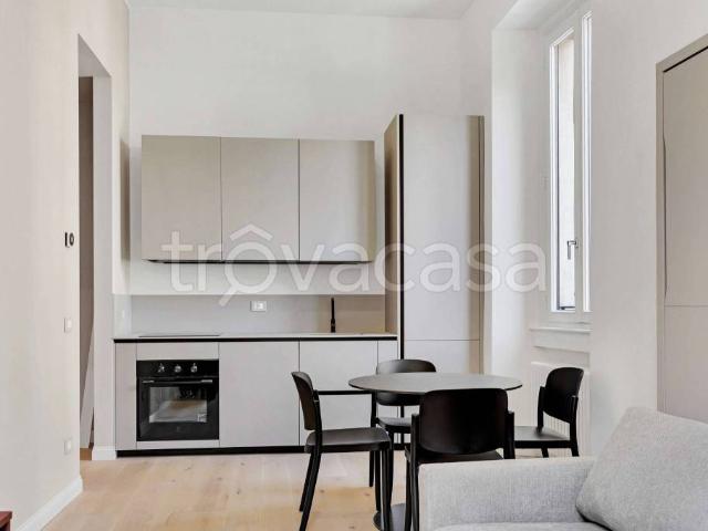 Monolocale in affitto a Centro storico, Milano