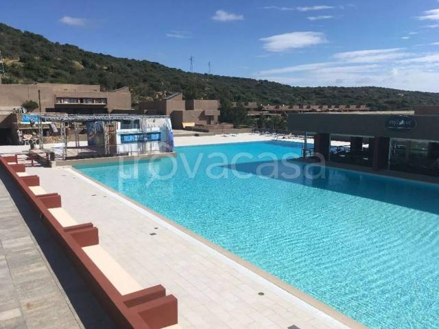 Monolocale in affitto a San Pantaleo, Italia