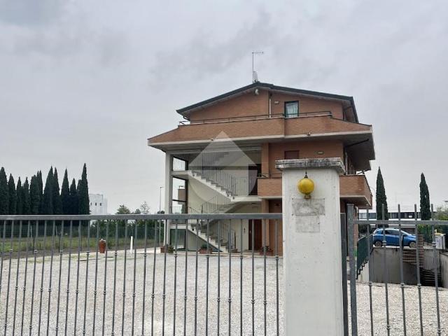 Monolocale in affitto a Santa Sabina, Cenerente