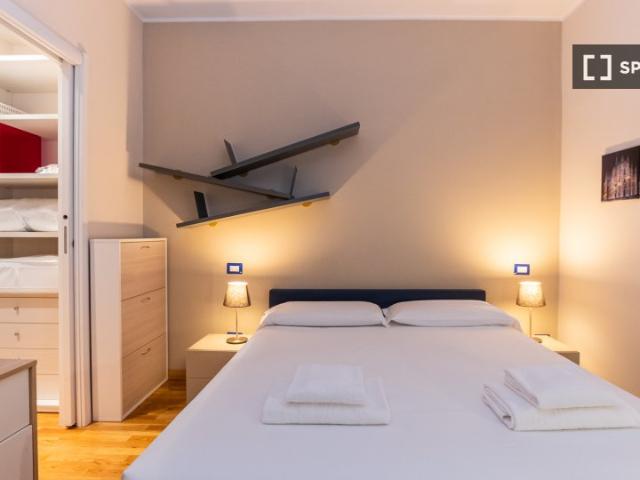 Appartamento in affitto a Centro storico, Milano